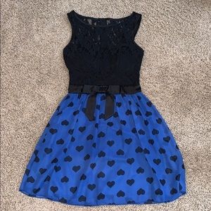 B. smart Heart lace dress